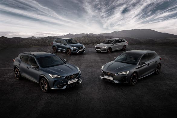 CUPRA Formentor, CUPRA Ateca och CUPRA Leon Sportstourer e-Hybrid. Hela CUPRAs modellutbud kommer att finnas representerade vid varje tävling i STCC TCR Scandinavia.