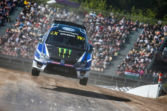 Säsongen började braför PSRX-team som nu leder teammästerskapet.