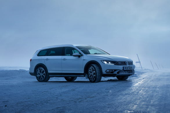 Cirka 40 procent av samtliga Volkswagen personbilar som levereras i Sverige är fyrhjulsdrivna. Passat Alltrack har 4MOTION fyrhjulsdrift som standard.