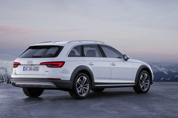 Audi A4 allroad quattro_side