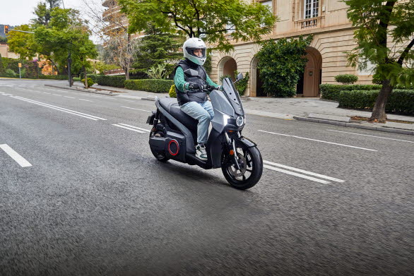 SEAT MÓ 50 är den nya generationens elmoped.