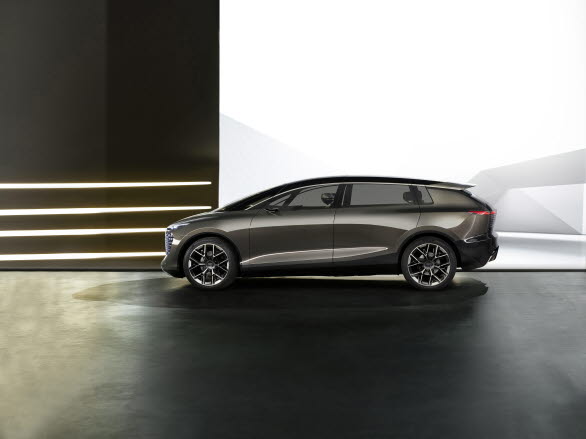 Visionära Audi urbansphere concept. Designad med fokus på maximal komfort.