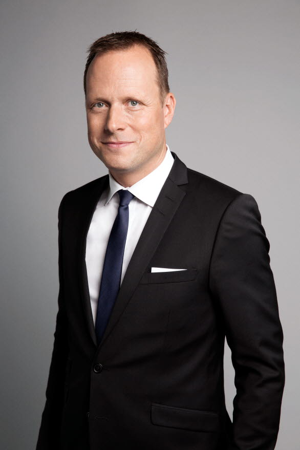 – Vi kan glädja oss åt detta rekordår som vi dessutom uppnått i en tid när konkurrensen kanske aldrig varit hårdare på bilmarknaden, säger Sten Forsberg, chef för Volkswagen i Sverige. (Foto: Mattias Bardå)