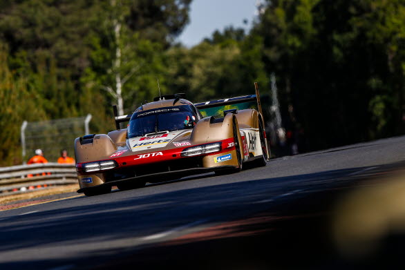Kundteamet Hertz Team Jota ställer upp med ytterligare en Porsche 963.