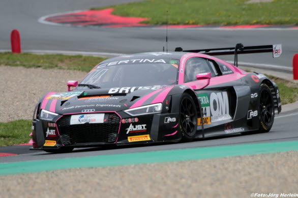 Mikaela Åhlin-Kottulinsky Audi R8 LMS