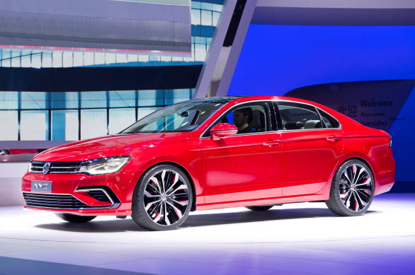 På bilsalongen Auto China i Beijing, 20-29 april, presenterar Volkswagen konceptbilen New Midsize Coupé. Bilen ger en hint om hur en fyrdörrarscoupé i kompaktklassen kan komma att se ut.