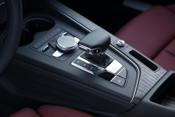 Audi A5 Coupe interiör