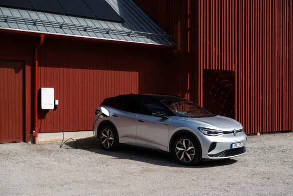 Alla Volkswagens ID.-modeller med ett batteri på 77 kWh eller mer är helt teknikklara för att kunna skicka energi i båda riktningarna.