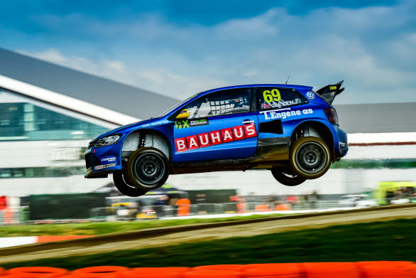 Sondre Evjen hoppas kunna flyga fram på Höljes-banan i Volkswagen Dealerteam BAUHAUS' Polo GTI RX. 