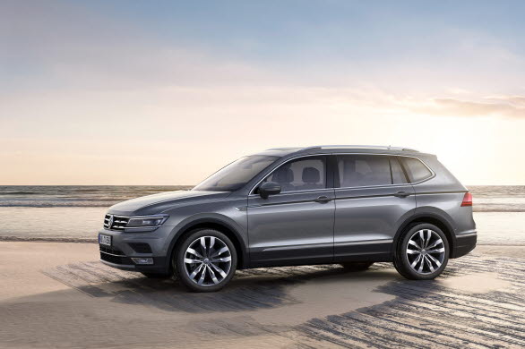 För ännu fler passagerare, ännu mer bagage och ännu mer flexibilitet och mångsidighet. Sjusitsiga Tiguan Allspace gör sin Europadebut på bilsalongen i Genève (7-19 mars).