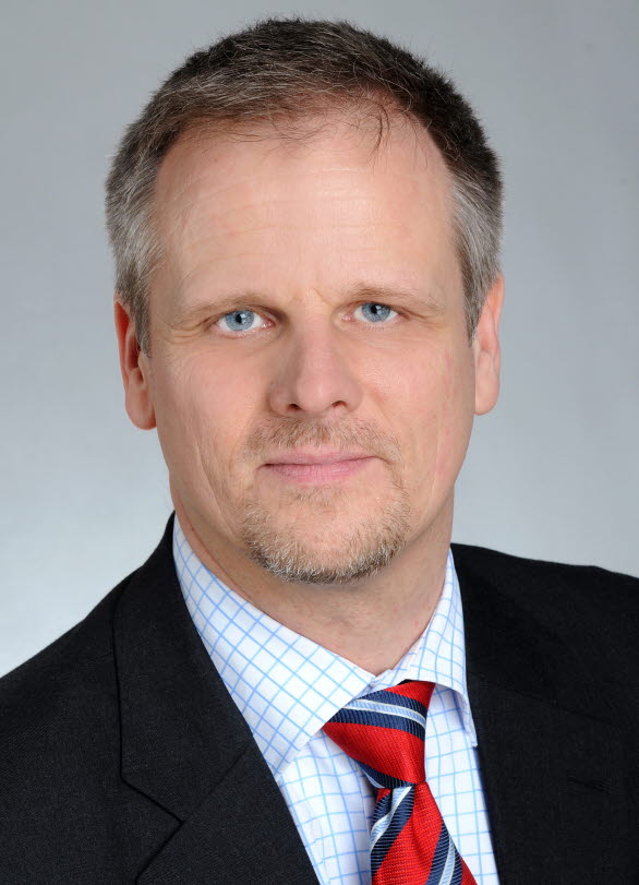 – Vi kan visa hur effektivt våra ID.-modeller kan hjälpa både fastigheten och nätägaren, parallellt. Jag skulle säga att ingen annan biltillverkare har kommit så långt i realiteten, Andreas Lassota, Business Owner Charging & Energy, e-mobility på Volkswagen Passenger Cars.