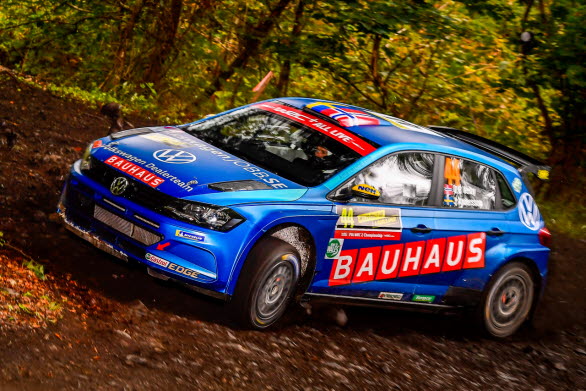 Ole Christian Veiby hade bra tempo i Wales Rally GB, men ett missöde på SS4 förstörde helgen.