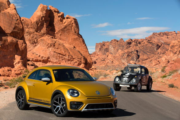 Beetle är ett verkligt fenomen var den än dyker upp i världen. Nu presenterar Volkswagen en ny version av denna bilikon. På Los Angeles Auto Show, 20-29 november, är det världspremiär för Beetle Dune.