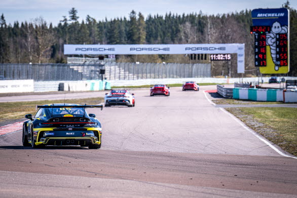 Porsche Carrera Cup Scandinavia kör från och med säsongen 2024 på miljöanpassat bränsle med en 33-procentig inblandning av fossilfria komponenter som bidrar till att racingserien reducerar sitt miljöavtryck.