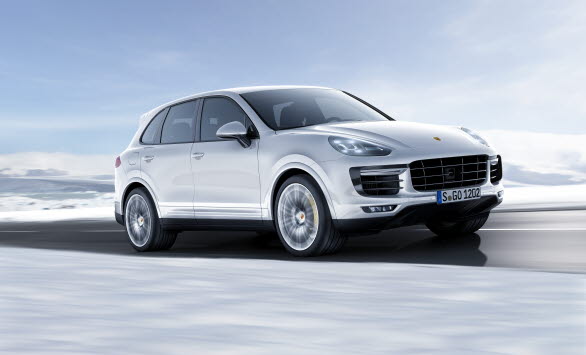 Även nya Porsche Cayenne Turbo S får världspremiär i Detroit