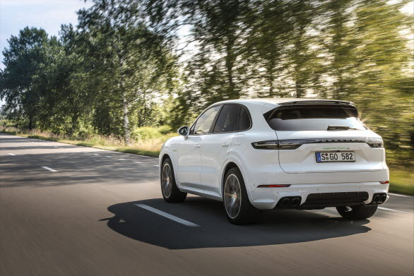 Porsche Cayenne Turbo S E-Hybrid Coupé.