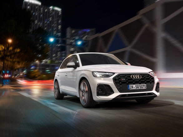 Sportig, kraftfull och effektiv  – säljstart för nya Audi SQ5 TDI
