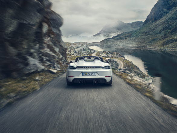 Porsche 718 Spyder