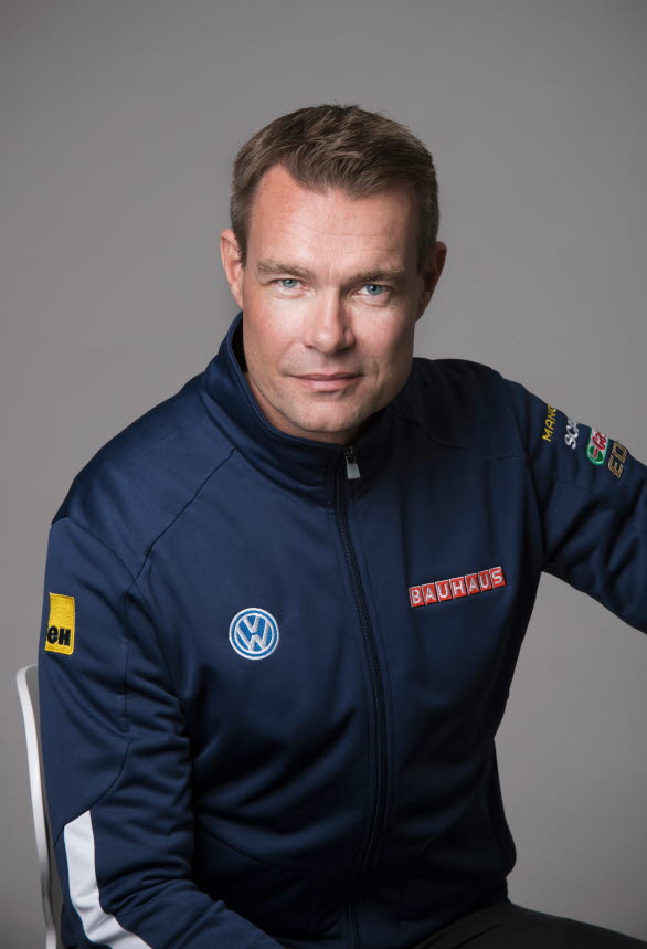 − Det är alltid mycket glädje och energi med KMS och Volkswagen, säger Fredrik Ekblom, som gör comeback i standardvagnsmästerskapet i en Volkswagen Golf GTI.