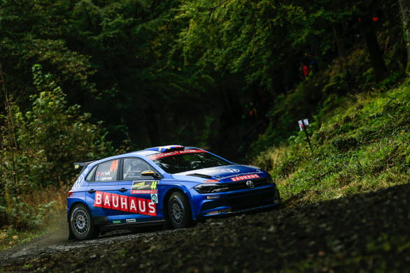 Ole Christian Veiby vann i Rally Sweden. Nu hoppas han upprepa bedriften i Spanien.