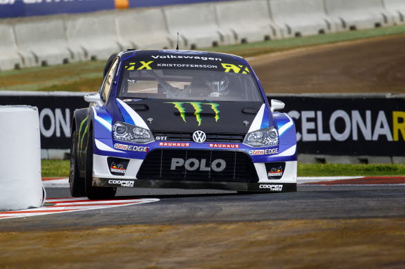 Johan Kristoffersson visade sin snabbhet i säsongsöppningen i Barcelona.