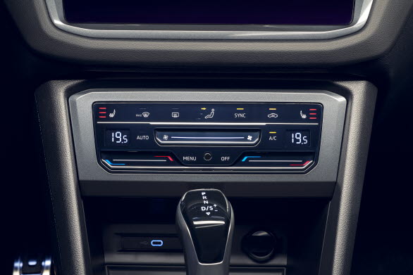 Ny touchmodul för klimatkontrollfunktionerna.